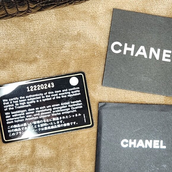Chanel Patent Soft Sided bag, Authentic - Picture 9 of 9